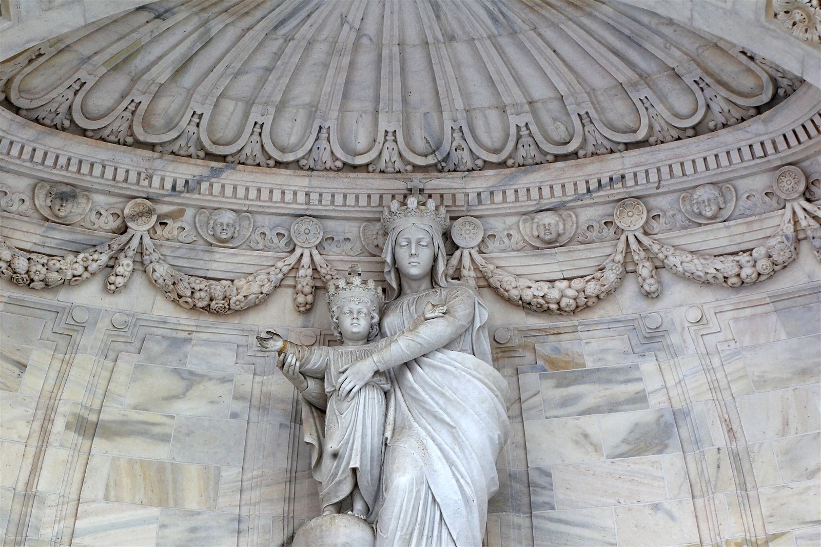 A Closer Look: Our Lady of Victory Basilica
